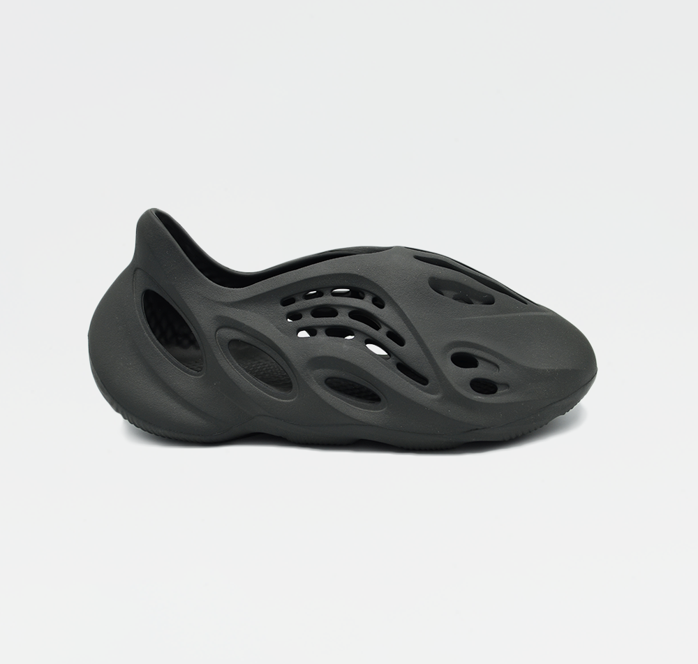 Adidas Yeezy Foam RNR Carbon – sneakerdoggcy